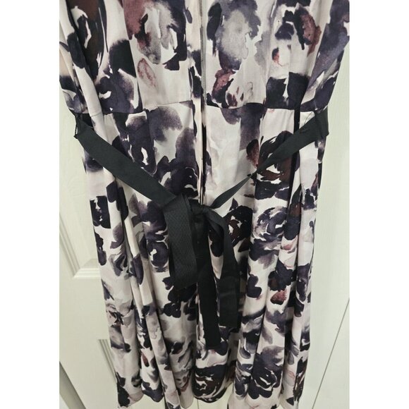 Simply Vera Wang Size XL Fit & Flare Shirt Dress Full Button Purple Floral Belt - Picture 2 of 8